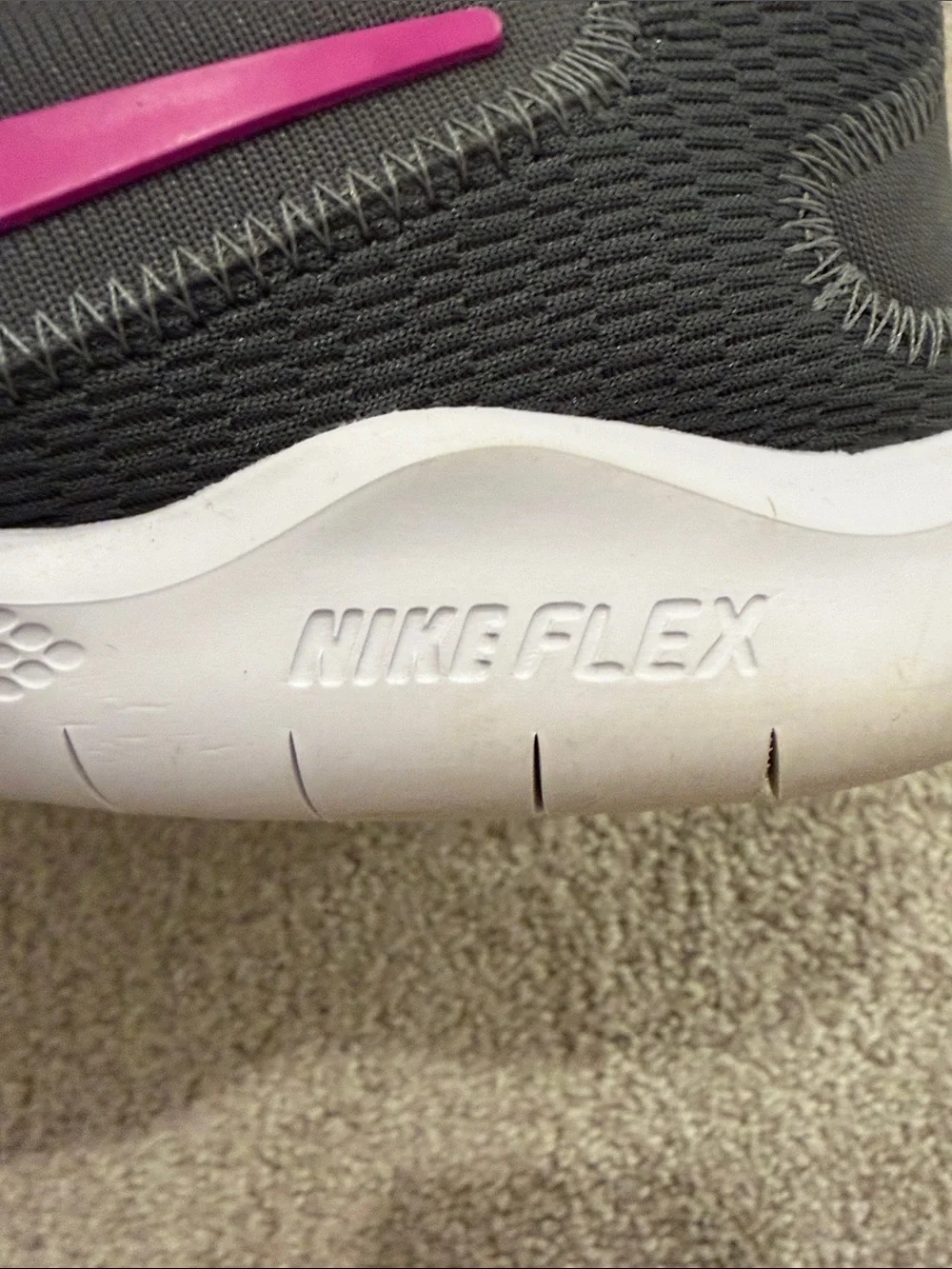 Nike Flex Sneakers